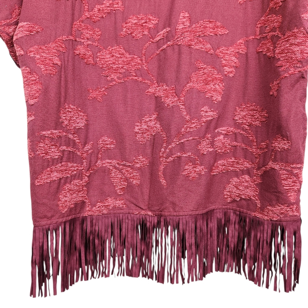 Chico's Chenille Floral Jacquard Fringe Red Ruana Shawl NWT Womens Size S/M - Picture 10 of 11